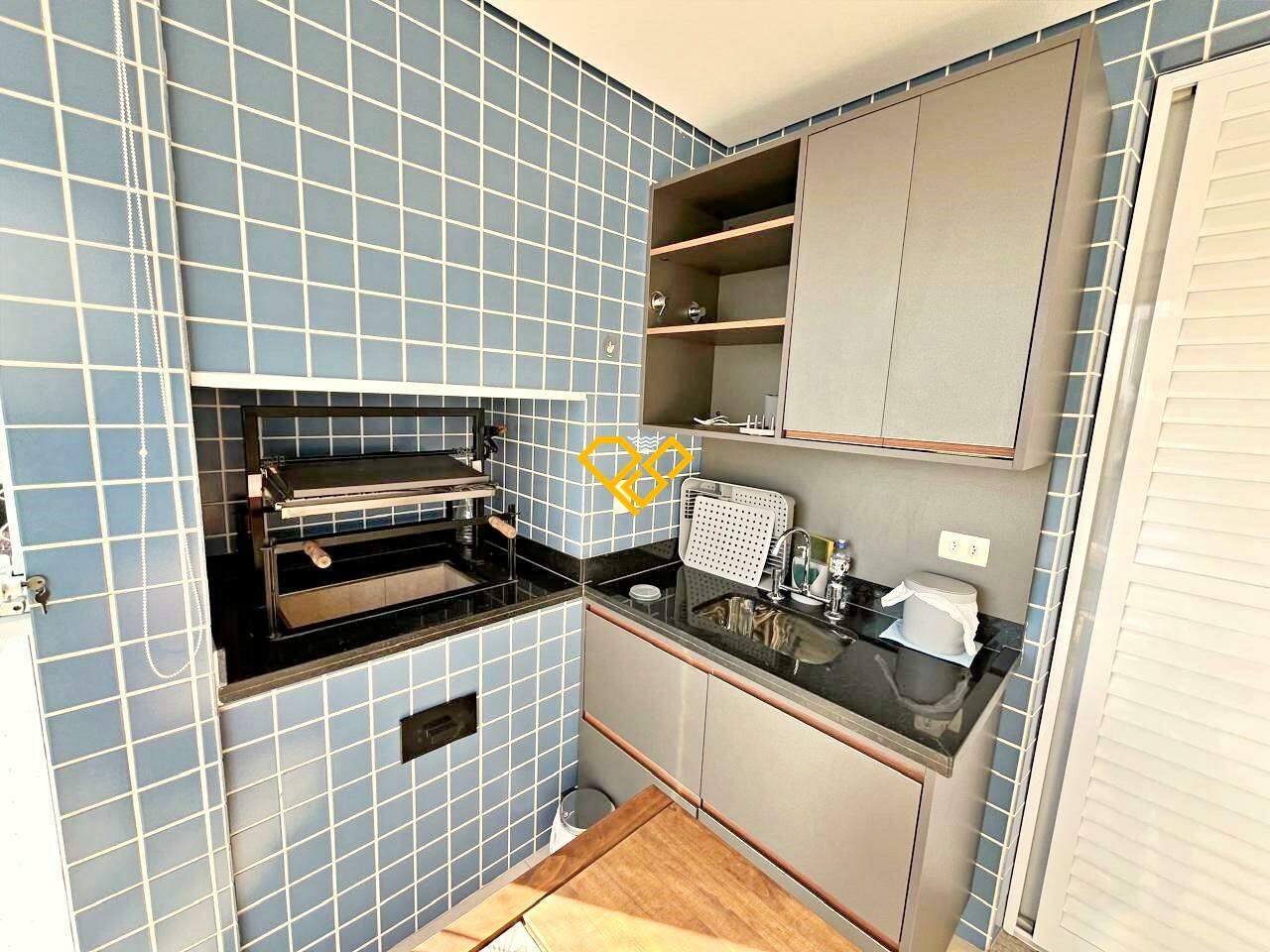 Apartamento à venda no Aparecida: Varanda com churrasqueira