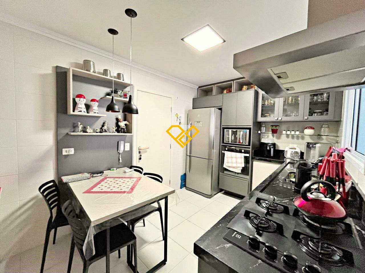 Apartamento à venda no Aparecida: Cozinha