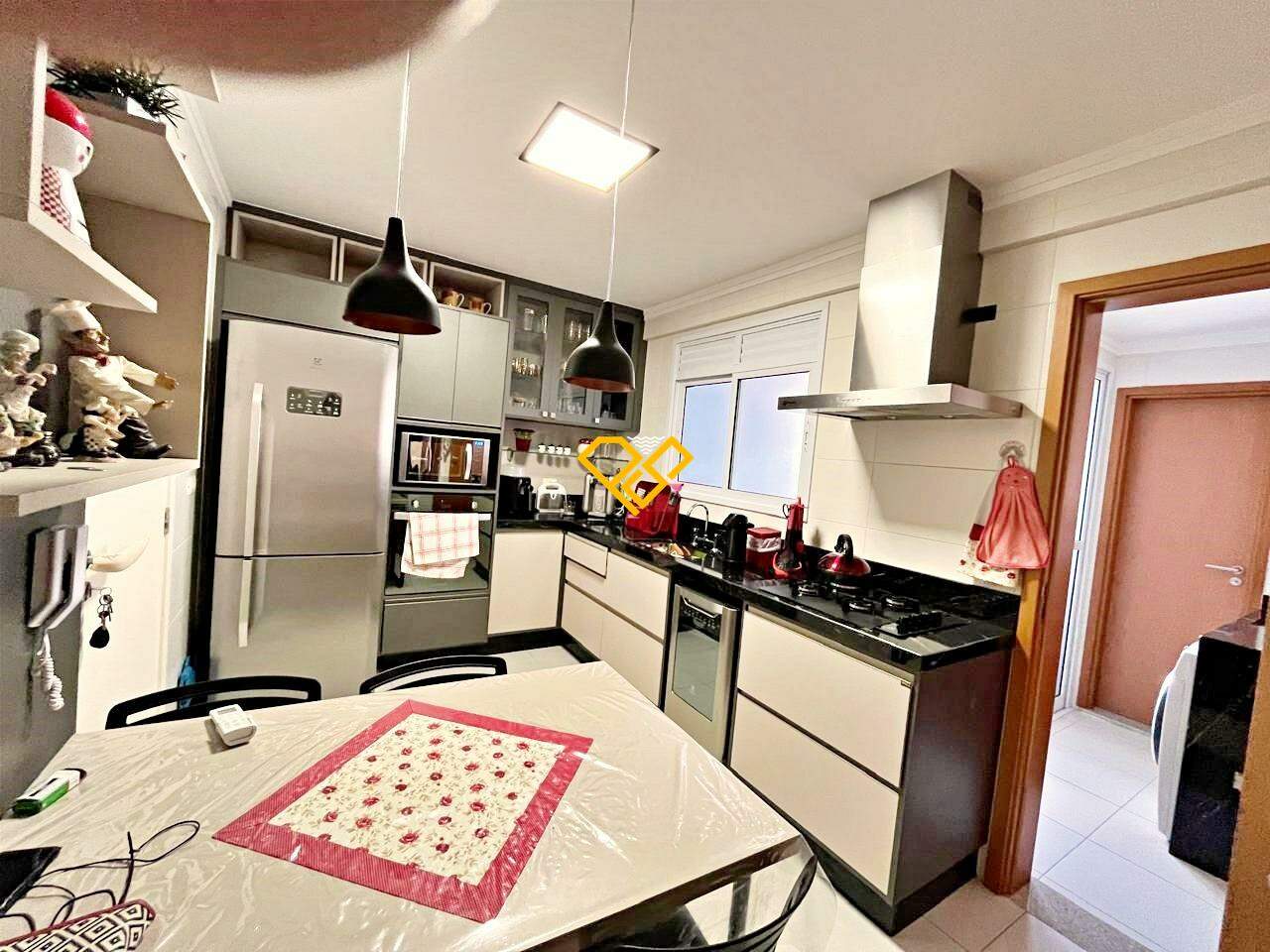 Apartamento à venda no Aparecida: Cozinha