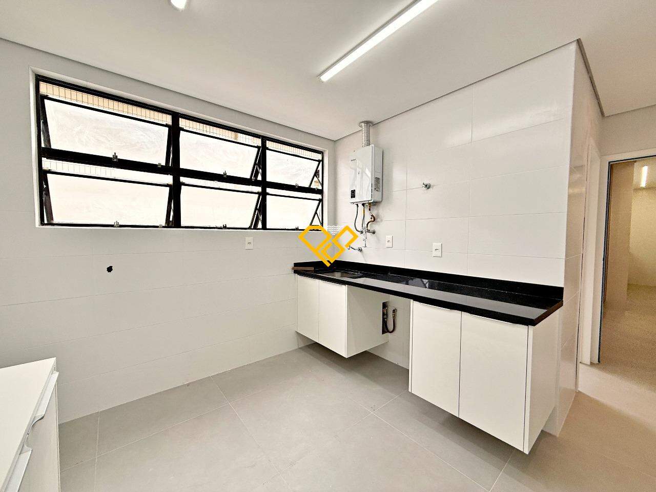 Apartamento para aluguel no Aparecida: Área de serviço