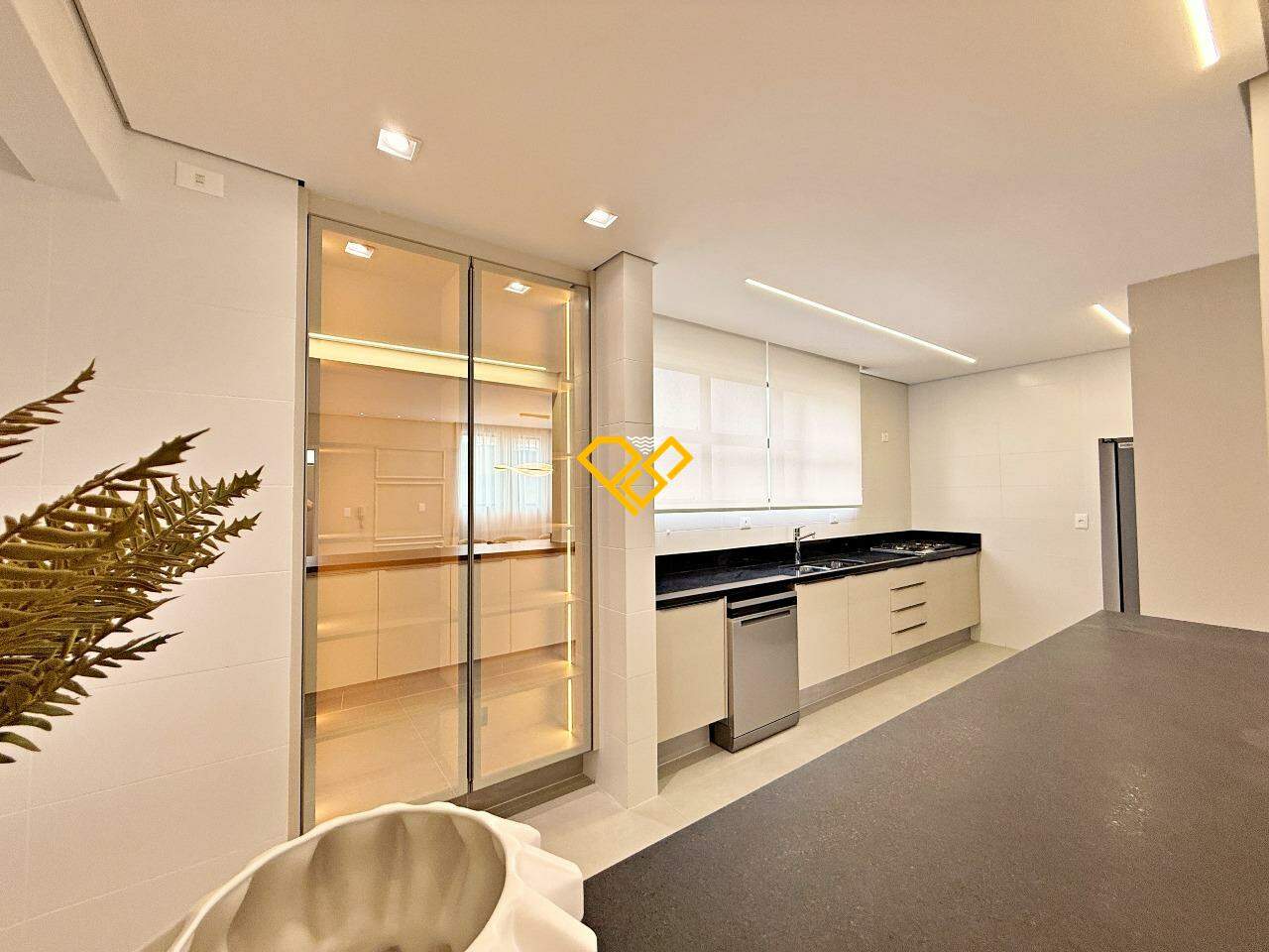 Apartamento para aluguel no Aparecida: Cozinha