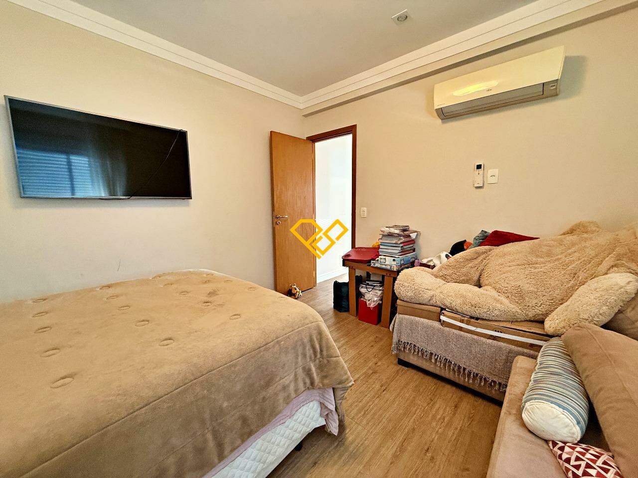 Cobertura à venda no Gonzaga: Dormitório 3º pavimento