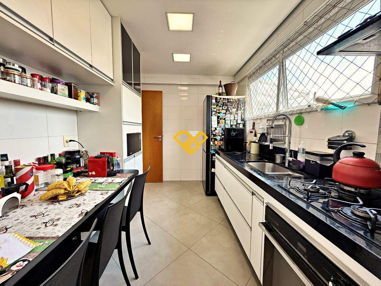 Cobertura à venda no Gonzaga: Cozinha 1º pavimento