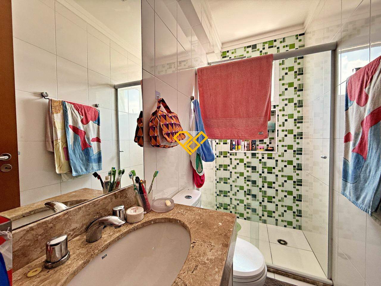 Cobertura à venda no Gonzaga: Banheiro social  2º pavimento