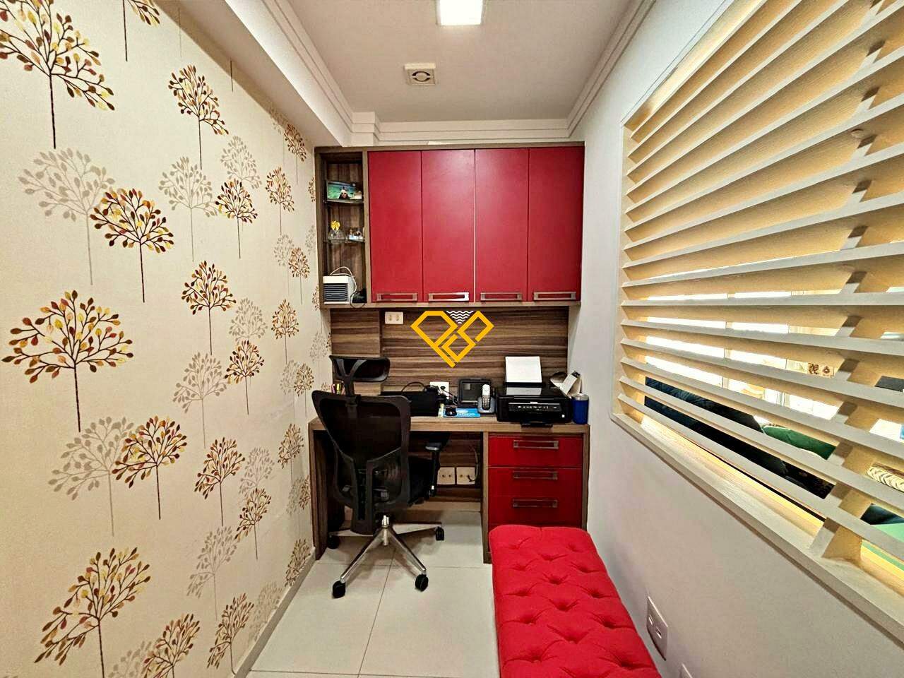 Apartamento à venda no Gonzaga: Escritório