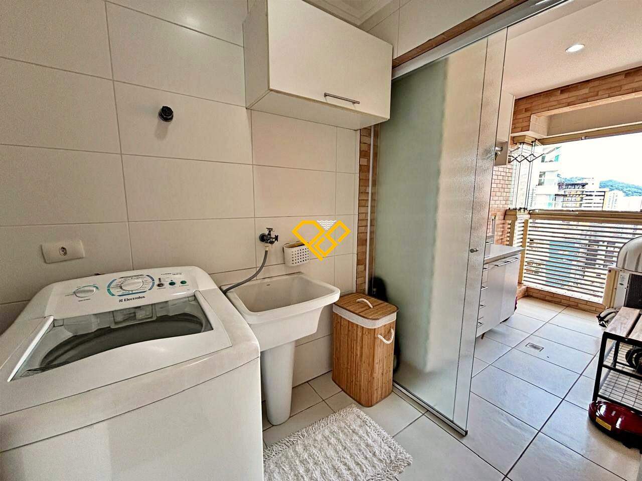 Apartamento à venda no Gonzaga: Área de serviço