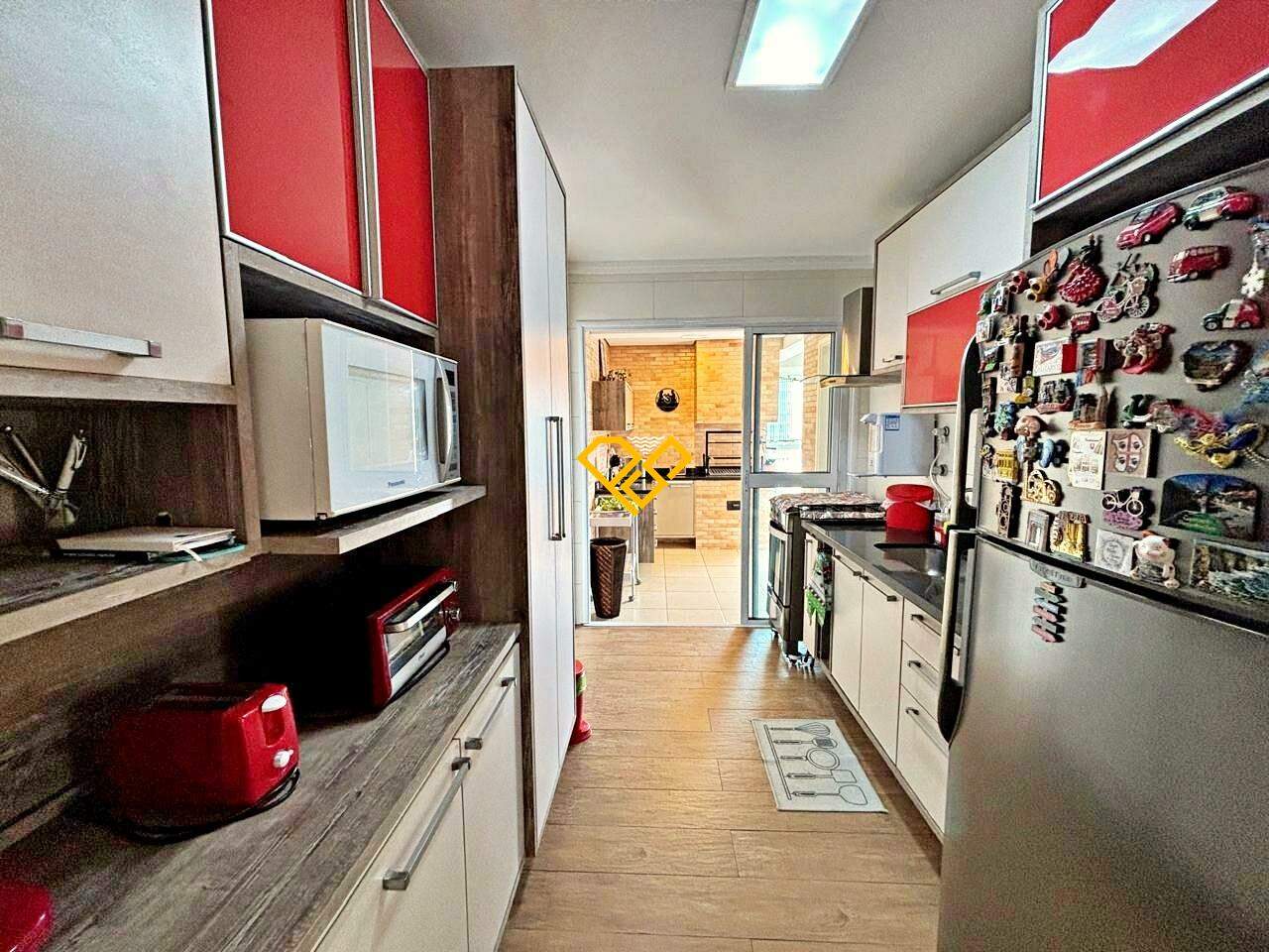 Apartamento à venda no Gonzaga: Cozinha
