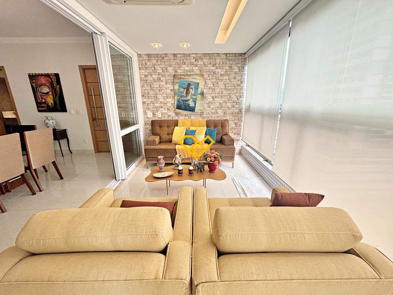 Apartamento à venda no Embaré: Varanda