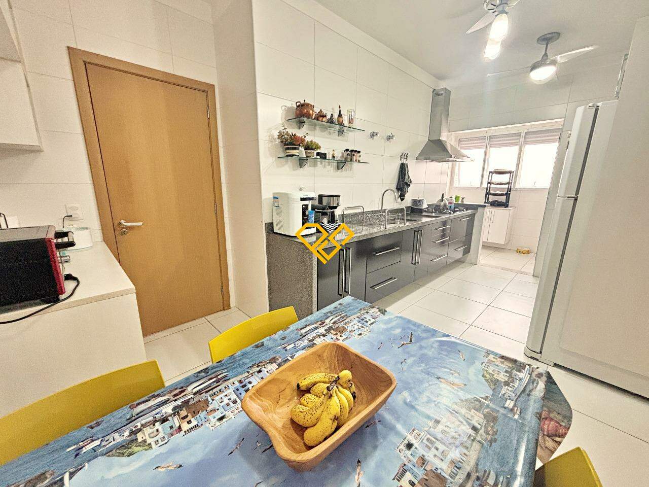 Apartamento à venda no Embaré: Cozinha