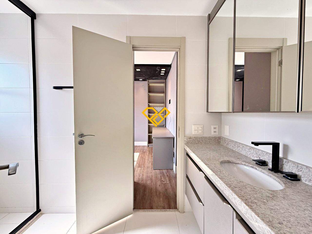 Apartamento à venda no Boqueirão: Wc Suíte 1 e 2