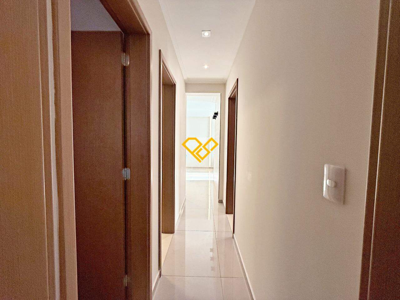 Apartamento para aluguel no Embaré: Área íntima