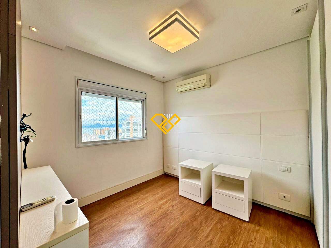 Apartamento para aluguel no Ponta da Praia: Suíte 2