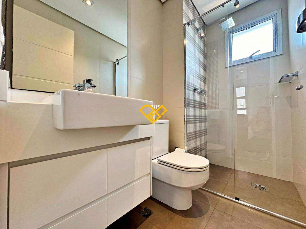 Apartamento para aluguel no Ponta da Praia: Wc suíte 3