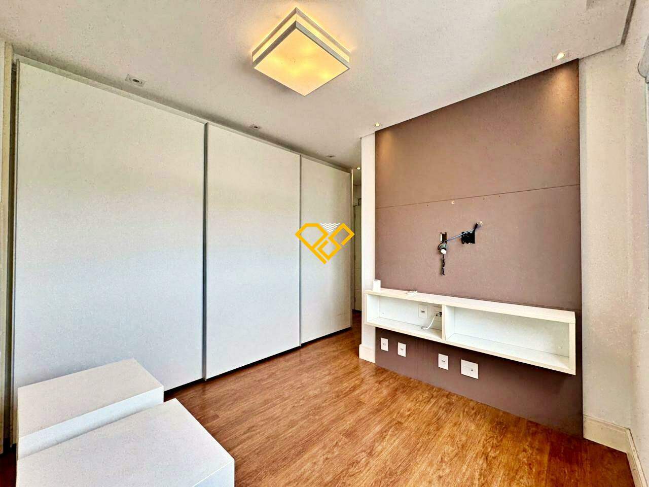 Apartamento para aluguel no Ponta da Praia: Suíte 2