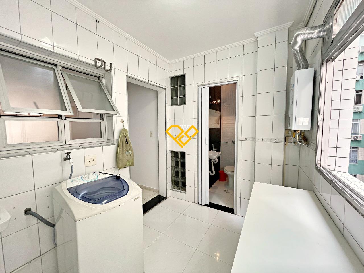 Apartamento à venda no Gonzaga: Área de serviço