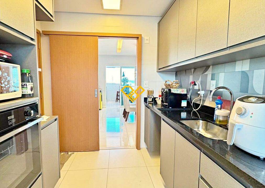 Apartamento à venda no Gonzaga: Cozinha