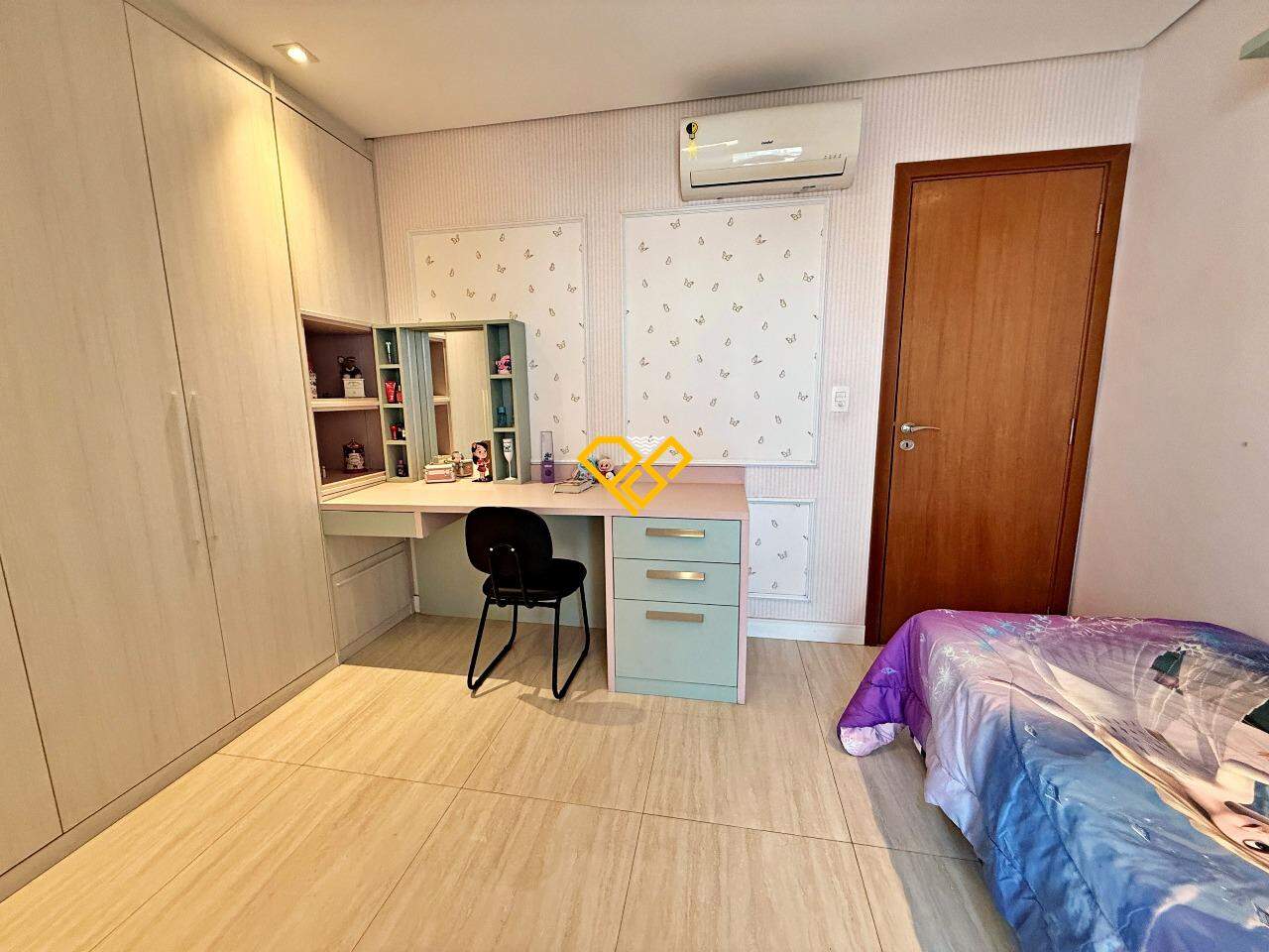 Apartamento à venda no Ponta da Praia: Dormitório 2