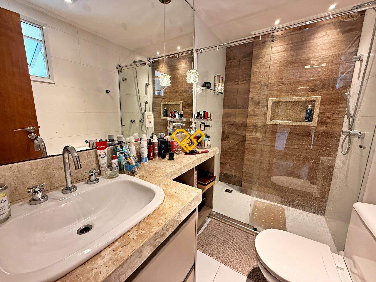 Apartamento à venda no Ponta da Praia: Wc suíte