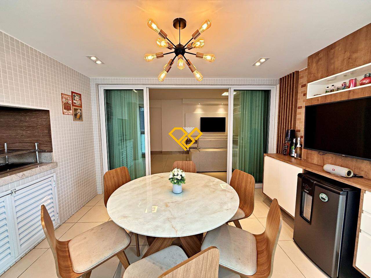 Apartamento à venda no Ponta da Praia: Varanda