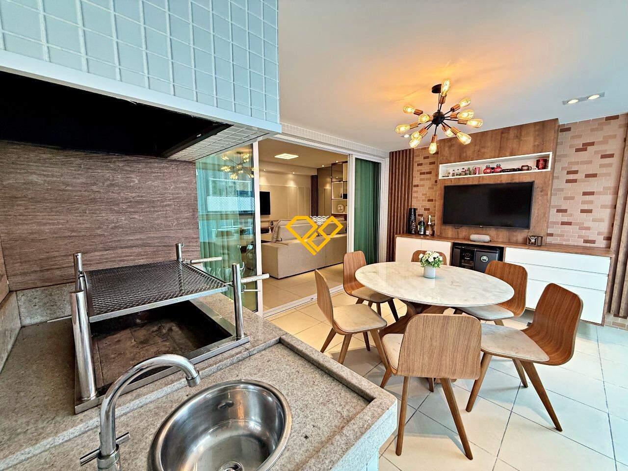 Apartamento à venda no Ponta da Praia: Varanda