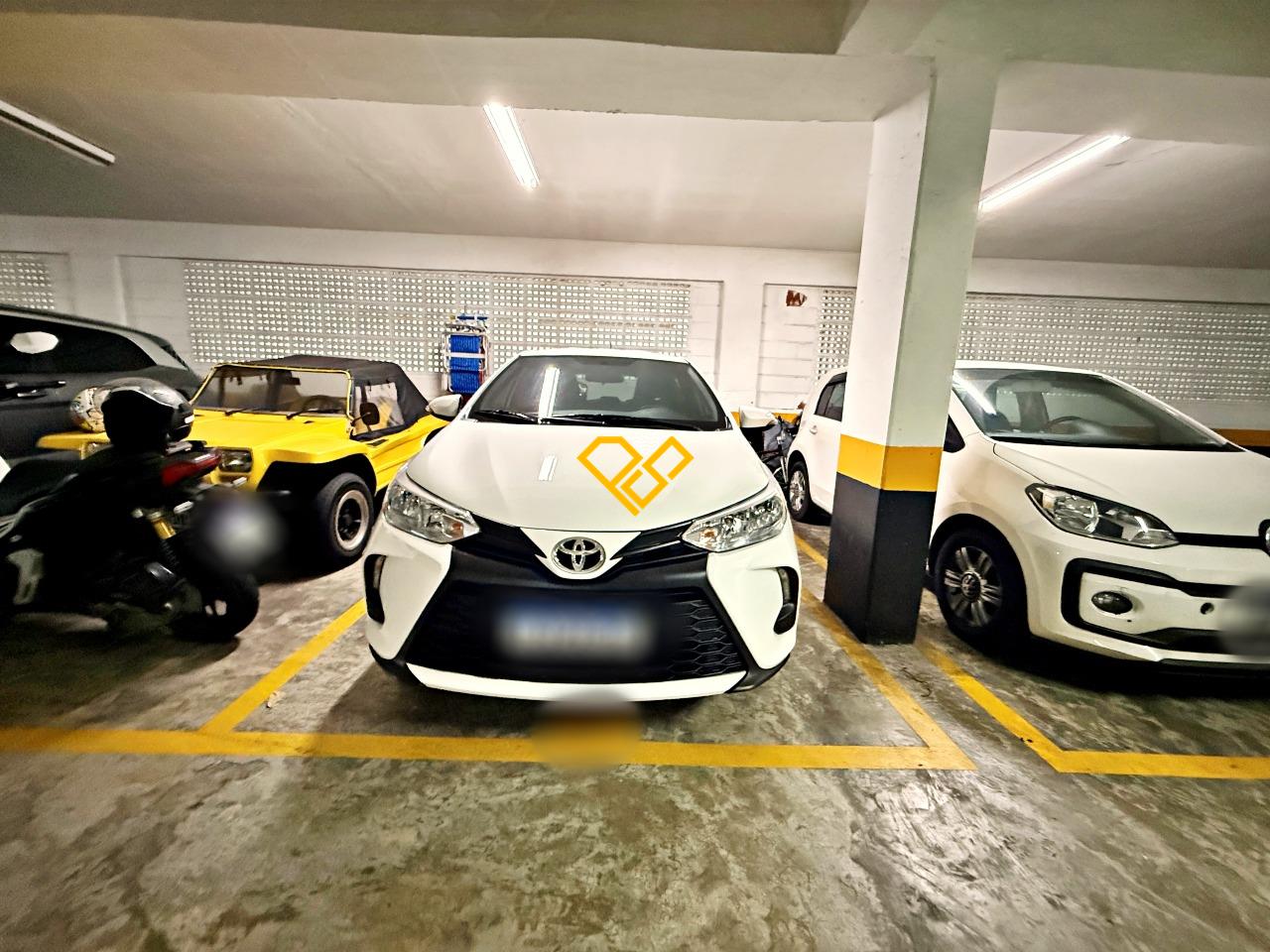 Apartamento à venda no Pompéia: Garagem