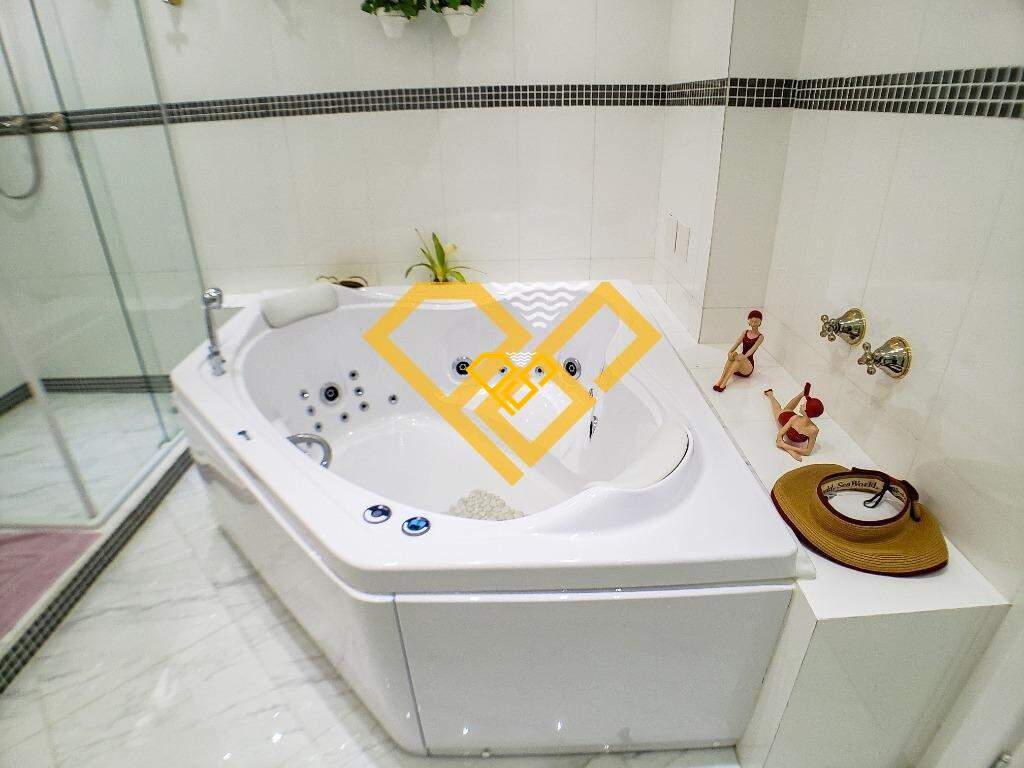 Apartamento à venda no Gonzaga: wc suíte 3