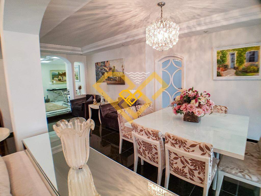 Apartamento à venda no Gonzaga: Sala de jantar
