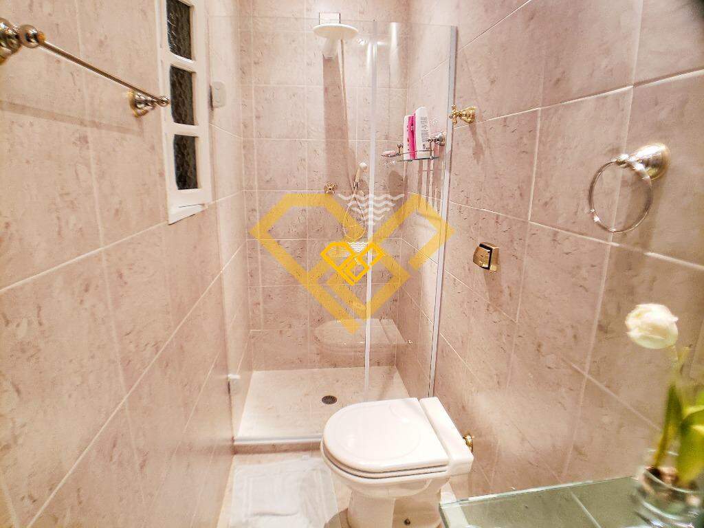 Apartamento à venda no Gonzaga: wc suíte 2