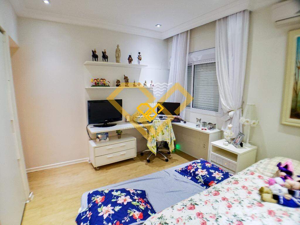 Apartamento à venda no Gonzaga: suíte 1