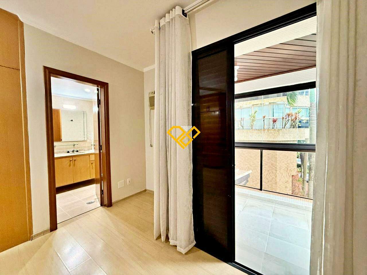 Apartamento à venda no Embaré: Suíte 3