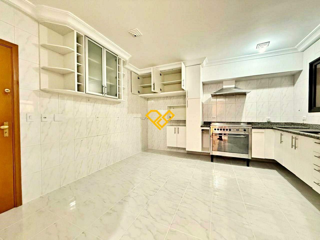 Apartamento à venda no Embaré: Cozinha