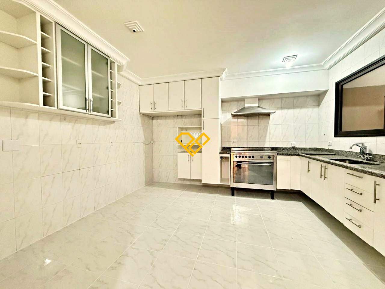 Apartamento à venda no Embaré: Cozinha