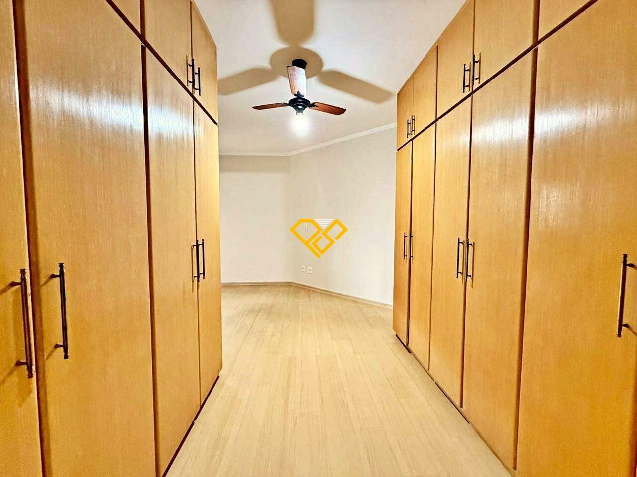 Apartamento à venda no Embaré: Suíte 3
