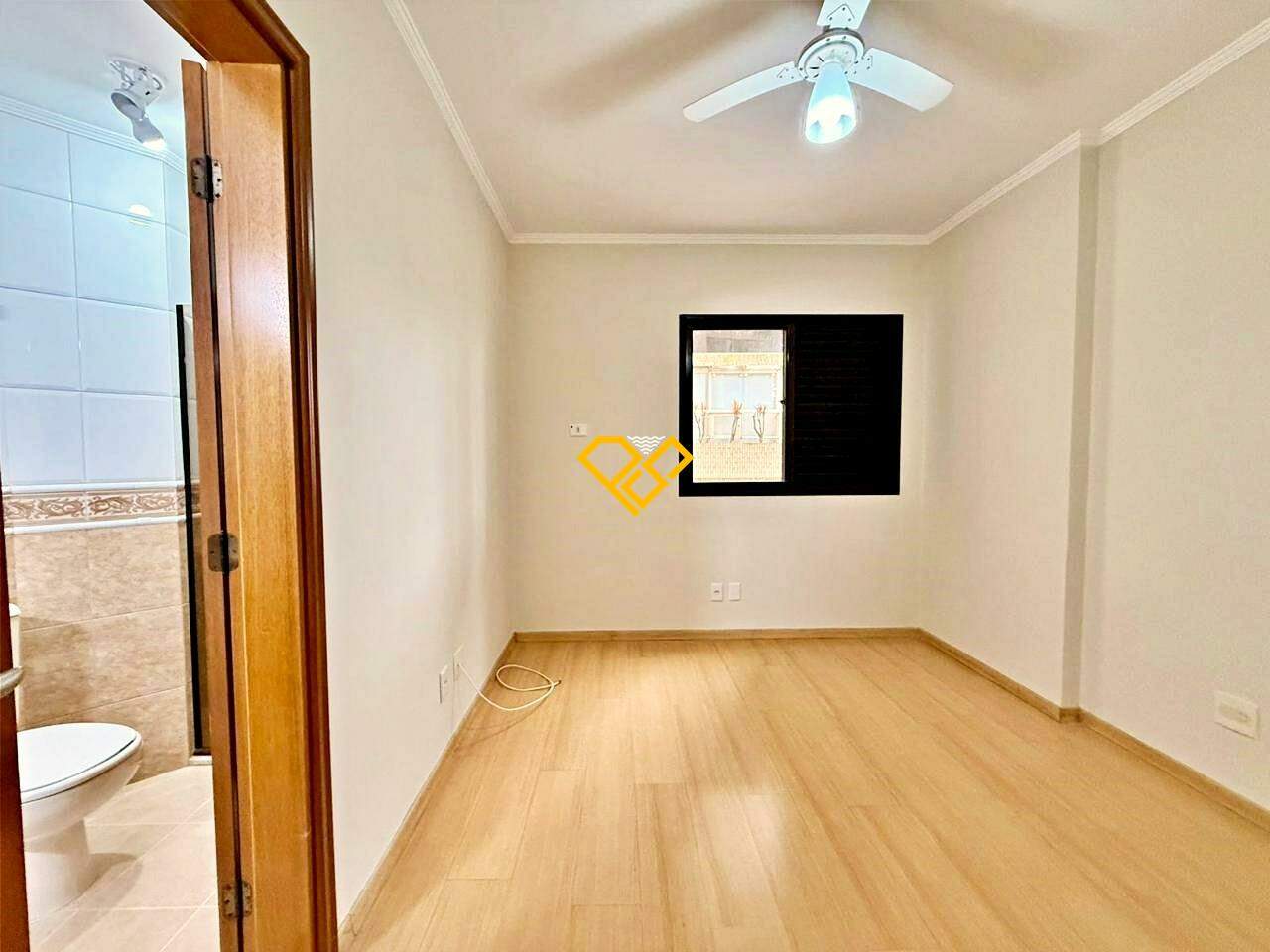 Apartamento à venda no Embaré: Suíte 2