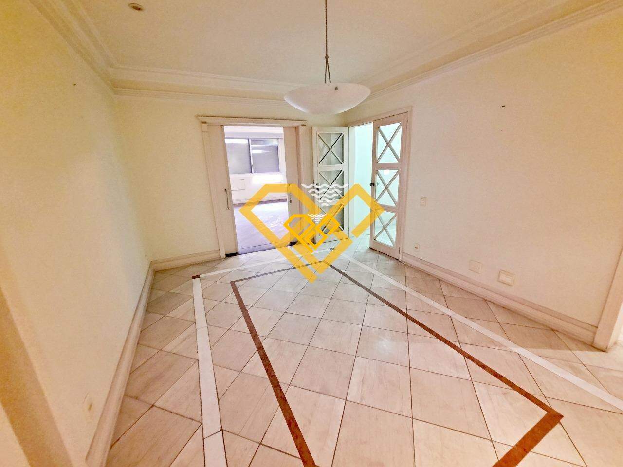 Apartamento à venda no Gonzaga: 