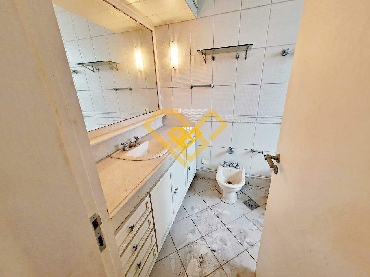 Apartamento à venda no Gonzaga: 