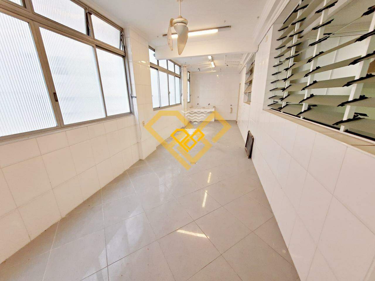 Apartamento à venda no Gonzaga: 