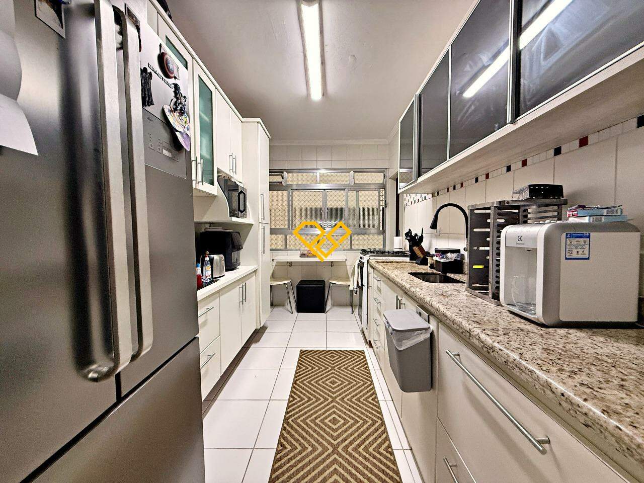 Apartamento à venda no Gonzaga: Cozinha