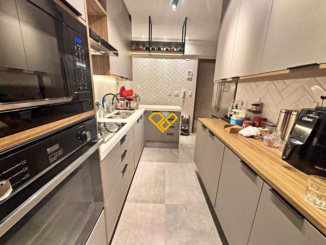 Apartamento à venda no Pompéia: Cozinha