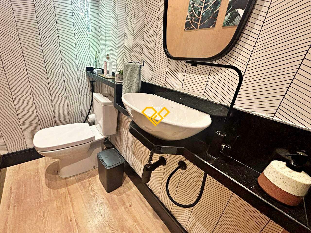 Apartamento à venda no Pompéia: Lavabo