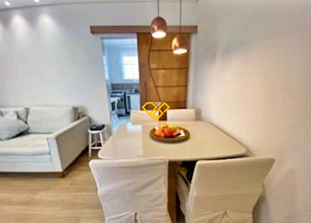 Apartamento à venda no Ponta da Praia: Sala