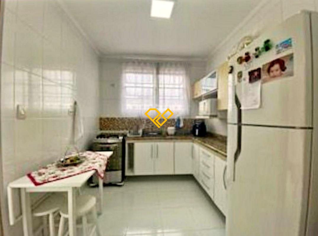 Apartamento à venda no Ponta da Praia: Cozinha
