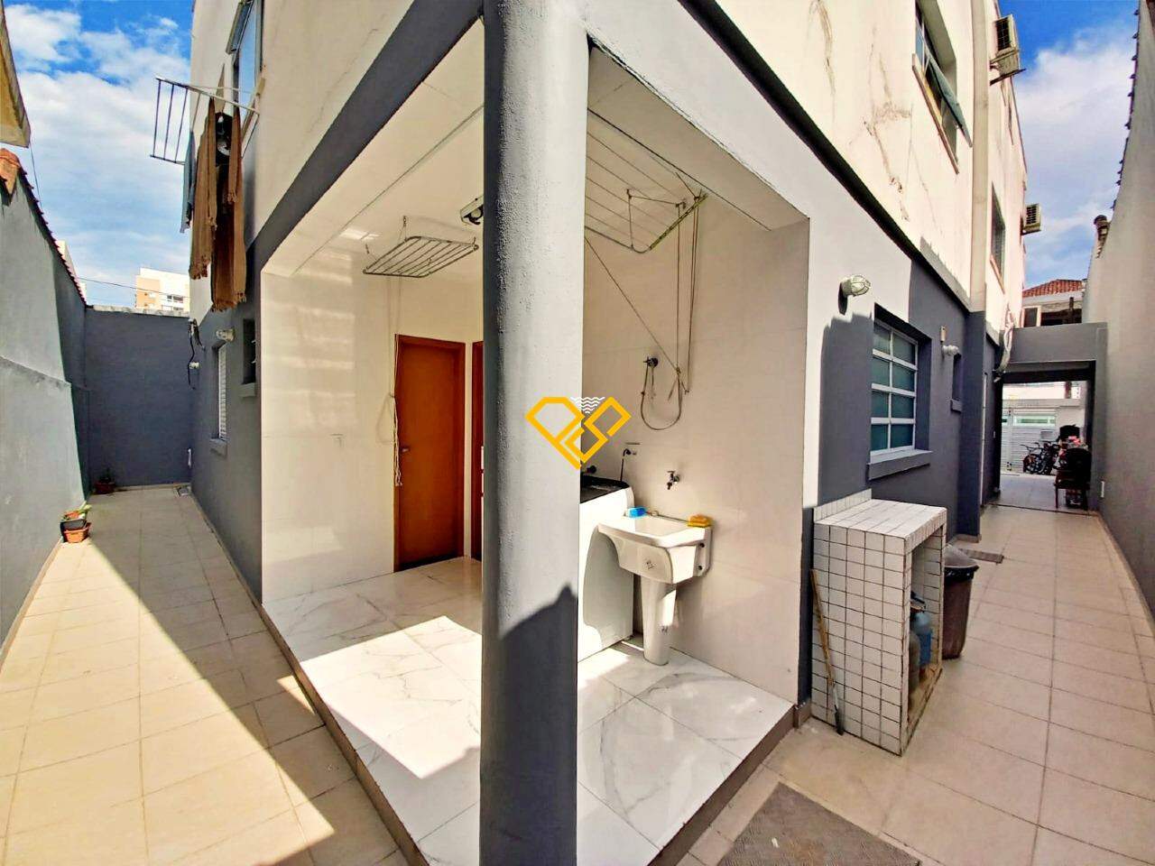 Casa à venda no Campo Grande: Área de serviço