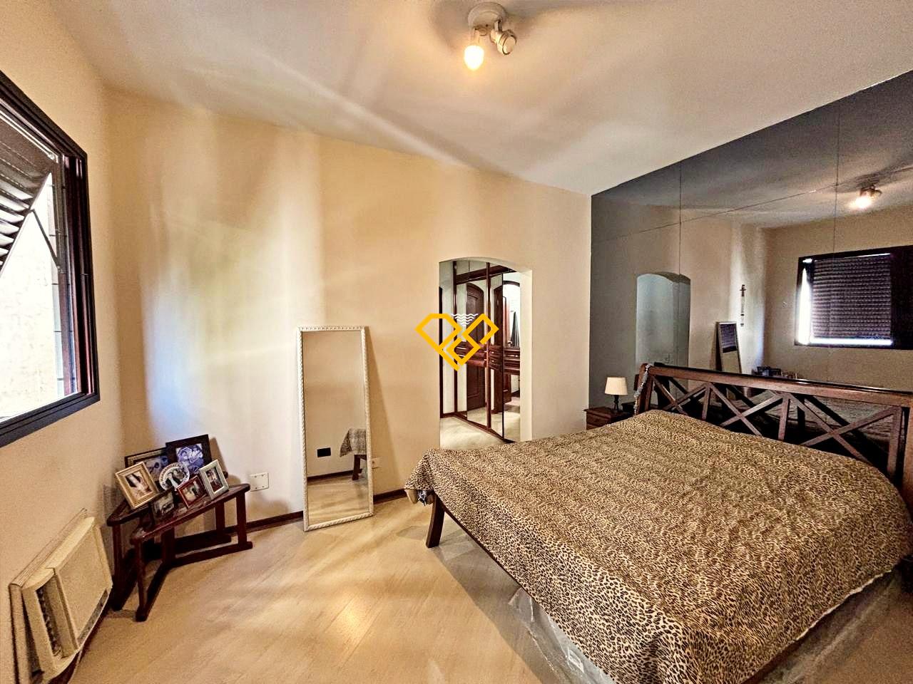 Apartamento à venda no Gonzaga: Dormitório 1 - suíte