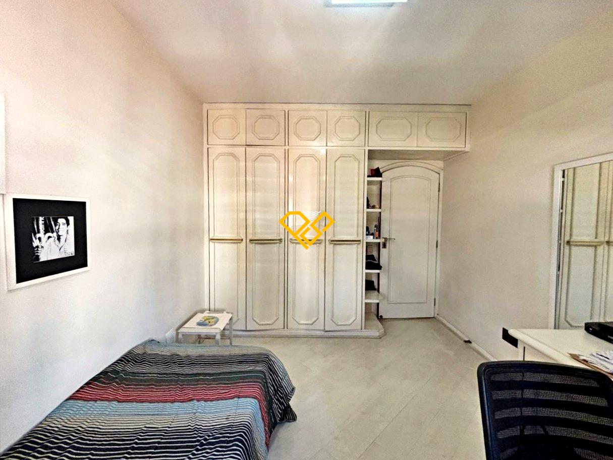 Apartamento à venda no Gonzaga: Dormitório 3