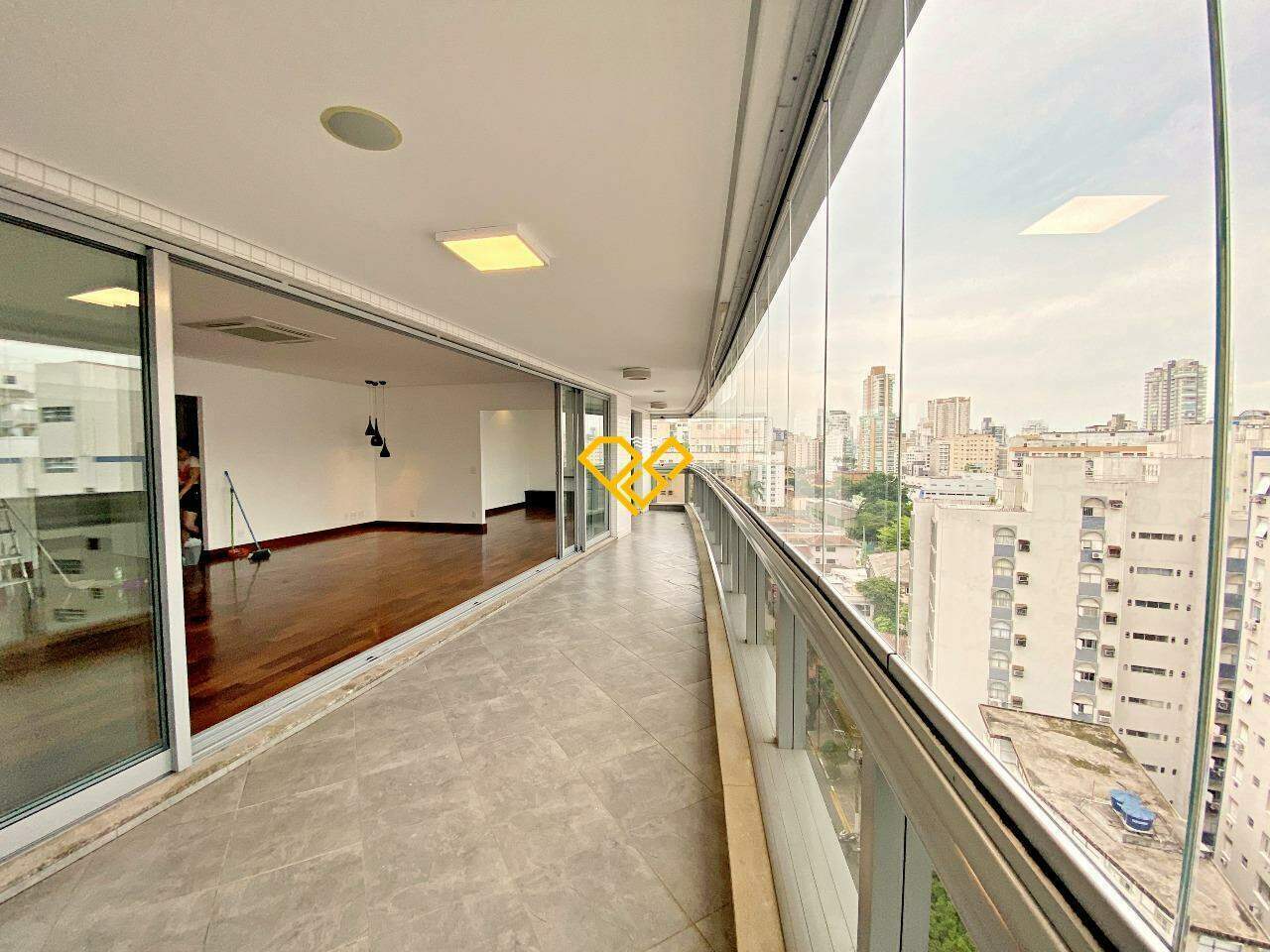 Apartamento para aluguel no Vila Rica: Varanda