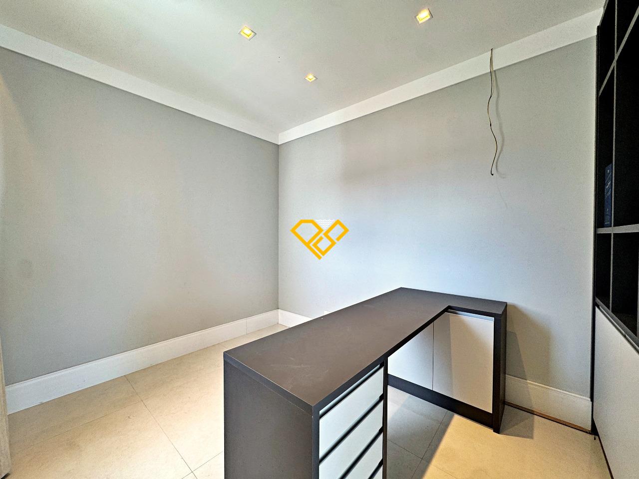 Cobertura para aluguel no Gonzaga: Escritório