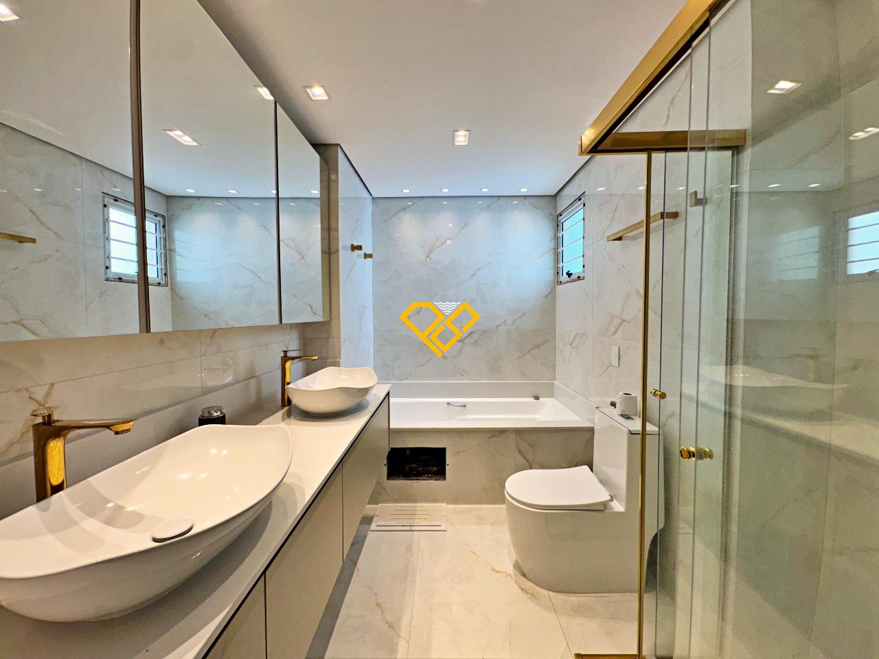 Cobertura para aluguel no Gonzaga: Wc suíte 1