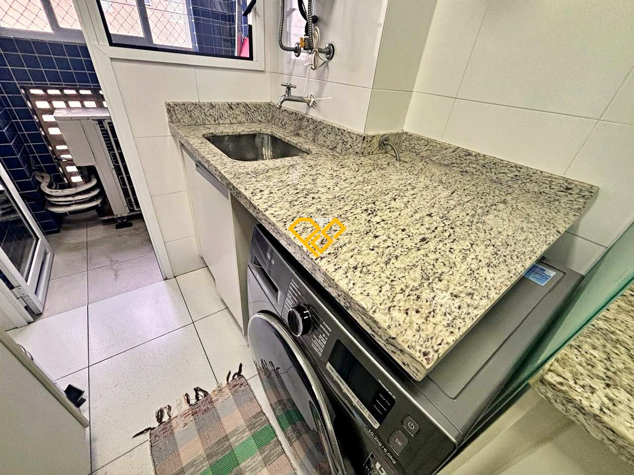 Apartamento para aluguel no Gonzaga: Área de serviço