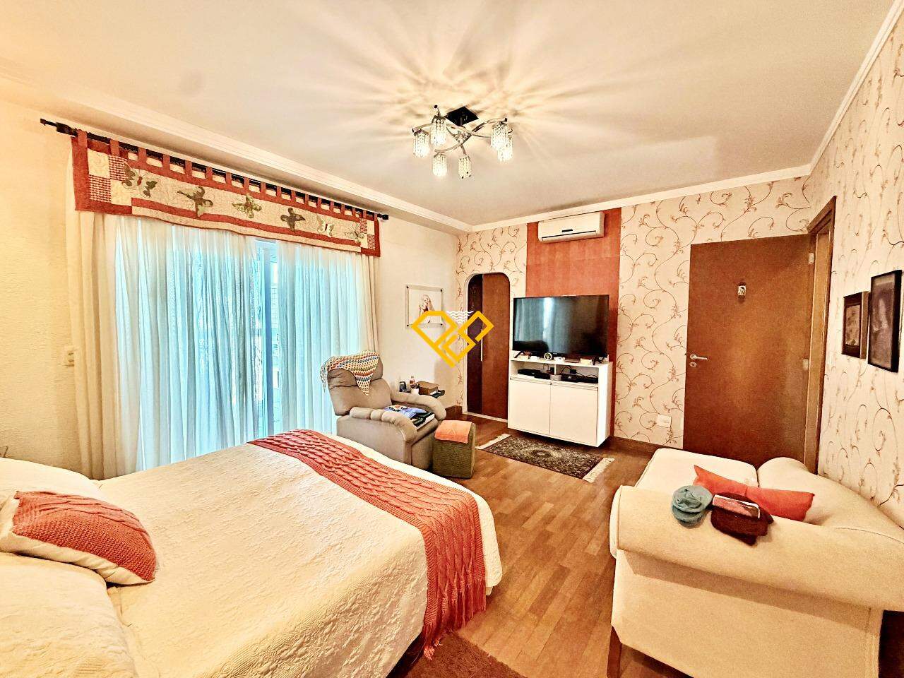 Apartamento Duplex à venda no Embaré: Suíte 1 - master